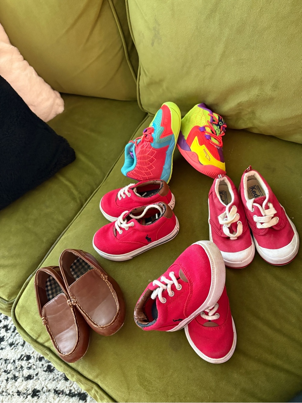 Lot of Kids Shoes in Red, multicolor , Brown